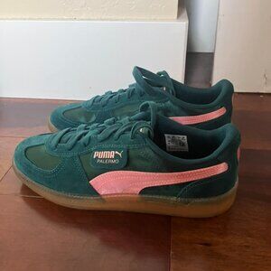 Puma sneakers- women